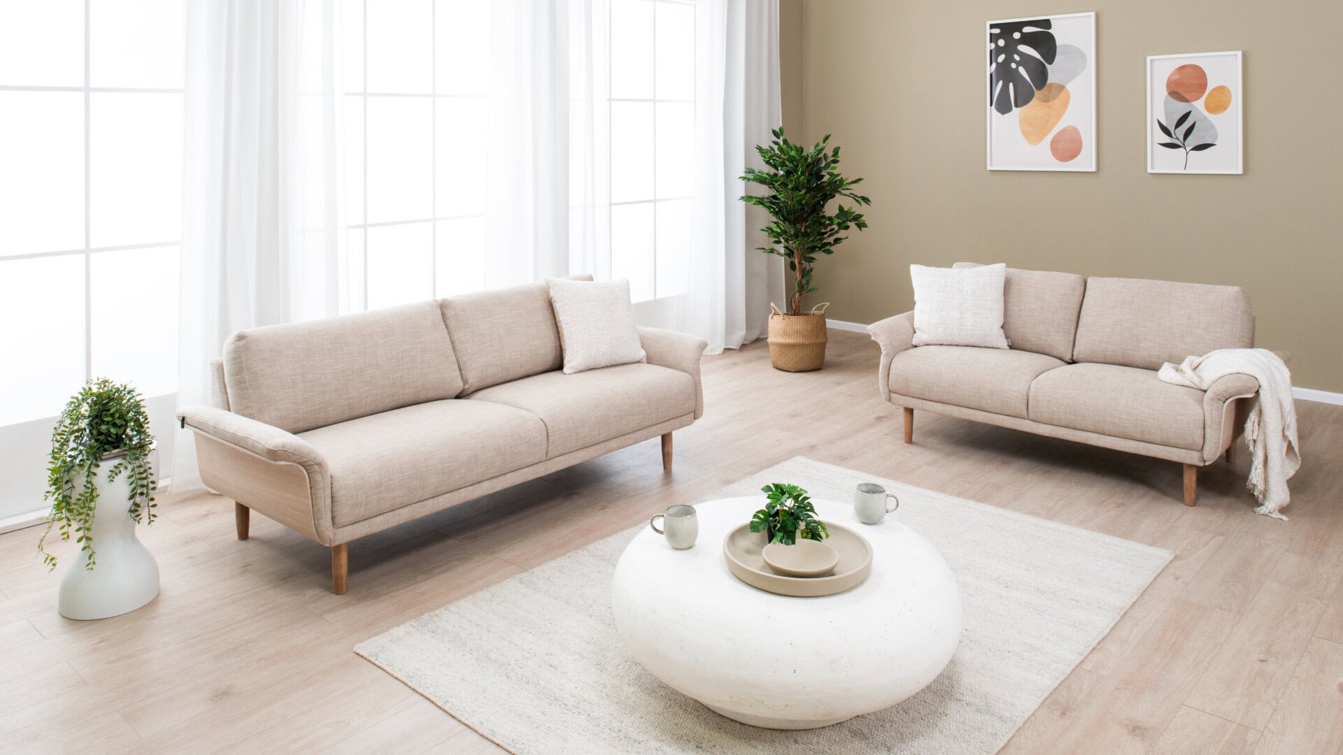 Skagen Studio Riis dining chair in Antwerp Beige fabric.