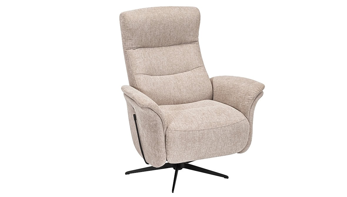Skagen Studio Nordborg recliner in Brego Beige fabric.