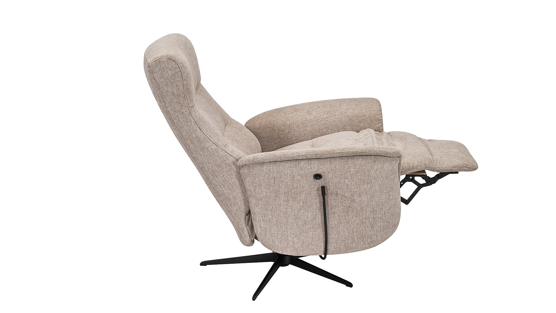 Skagen Studio Nordborg recliner in Brego Beige fabric.