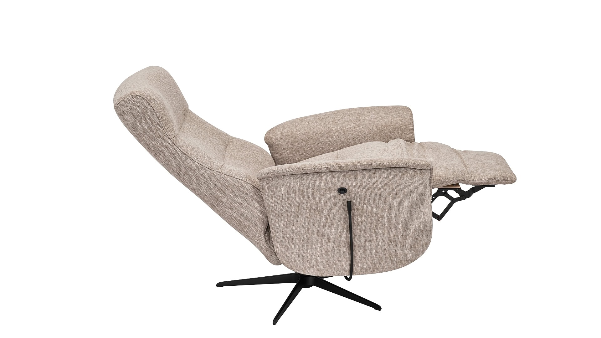 Skagen Studio Nordborg recliner in Brego Beige fabric.
