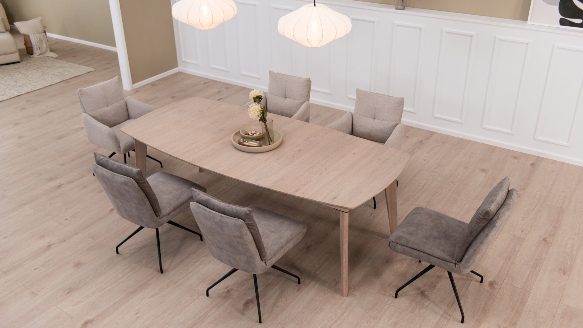 Skagen Studio Riis dining chair in Movie Desert fabric.