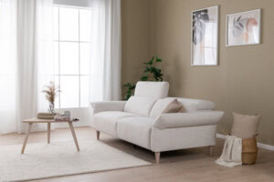 Skagen Studio Birkholm sofa in Oasis Natural fabric.