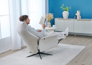 Skagen Studio Stadil recliner in Challenger Shell fabric.